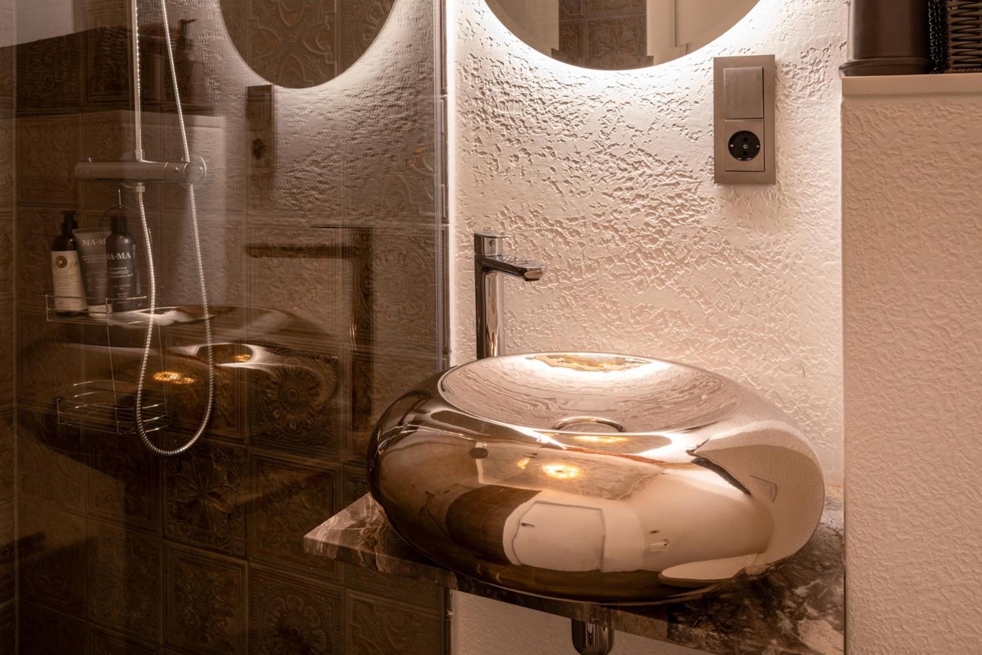 Turgaus Self Check-In Old Town Aparthotel Klaipeda Luaran gambar